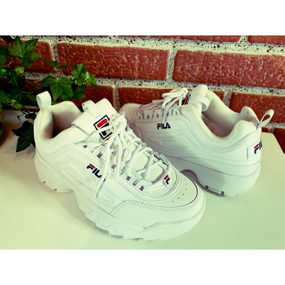 FILA Disruptor II Premium Sneakers USA size 7.5